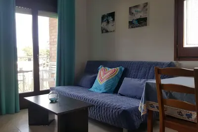 Petit studio très mignon à 500 m de la plage.