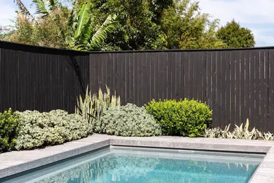 Image de Spacieux chalet rénové avec piscine