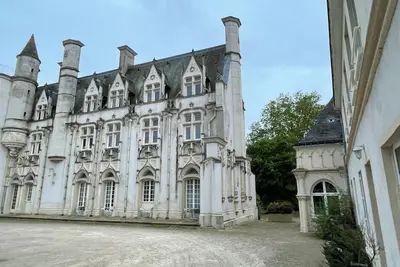 Maison avec vu sur le chateau