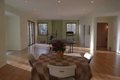 Image de Sous-sol entier avec vue sur la montagne