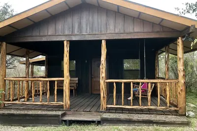 Image de Sunset Ranch Cabin près du lac Medina