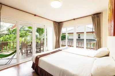 Image de Villa 4 chambres sur la plage avec 3 piscines à la Villa 21 (Baan Talay Samran)