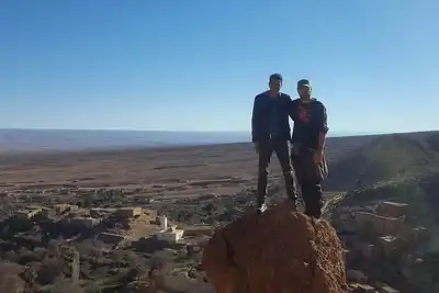 Image de maison traditionnelle dans un village montagnard