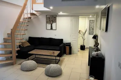 Image de Appart Duplex Climatise et  Terrasse Idealement Situe; 3 Chambres 2 Sdb