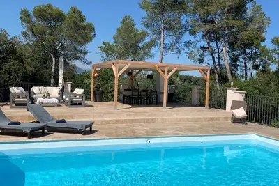 Image de Grande Villa Provençale sur les hauteurs d'Antibes - Luxe - Piscine