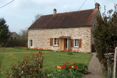 Charmante maison XIXe avec jardin, Wifi et baptêmes de l'air à proximité