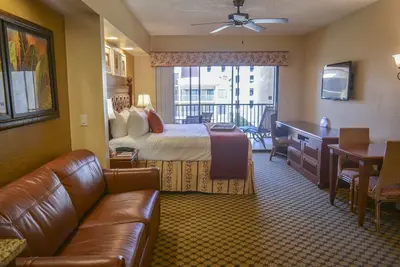 Image de Superbe Studio Tres Proche Des Studios Universels