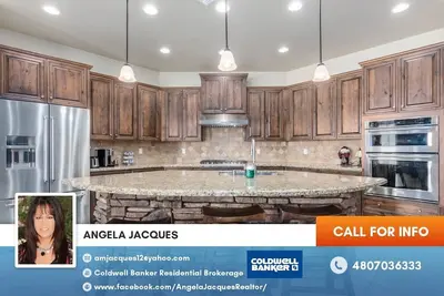 Image de Beau, serein, caché sur une colline, temps tranquille pour profiter de la vie elle-même.