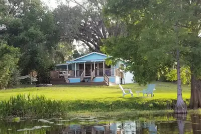 Image de ~ Charmant privé<br>~ Cottage Lakefront Estate<br>~ Location à partir de septembre 2019