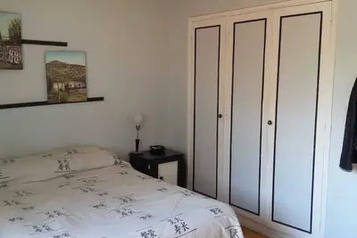 Image de Belle déco entière à part entière équipée! 2 pièces (8 mois minimum)