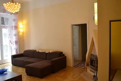 Image de Appartement de 3 chambres impressionnante dans le coeur de Budapest