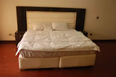 Image de Expérience Comfort @ Kings Court Hotel, Abuja Bon emplacement, bon personnel, bonnes chambres