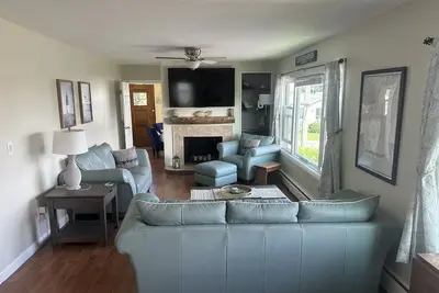 Image de Vues sur l'océan / un pâté de maisons à Scarborough Beach Narragansett Ri