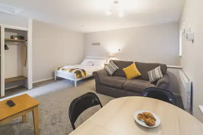 Image de Studio confortable près du centre-ville de Hull