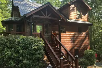 Image de ♥ Fireide Cabin - Charme rustique, mais luxueux et amusant