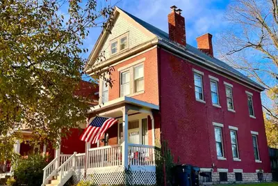 Image de Confortable, rénové, toute la maison, à quelques minutes du centre-ville de Cinncinatti, Ohio