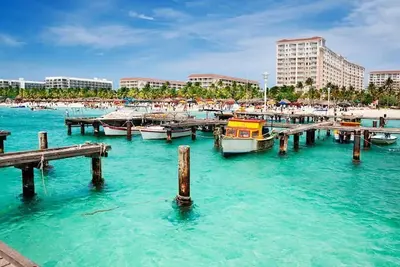 Image de Marriott's Aruba Surf Club. Toutes les semaines, les meilleurs tarifs! Plus de 450 avis Vrbo!