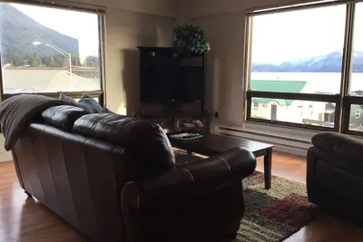 Image de Downtown Apt 6 w / Panoramic Ocean & Mountain Views