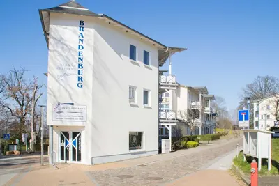 Image de Appartement de vacances 9 / dans la maison Brandebourg à Göhren - appartement de vacances avec vue sur la mer dans la maison