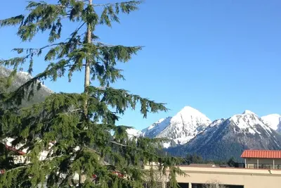 Image de Centre ville 5 w / Vues sur la mer et la montagne
