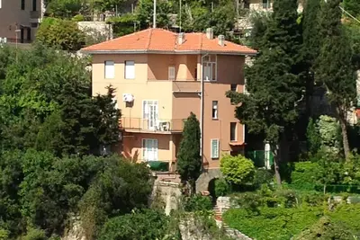 Image de Appartement panoramique avec terrasse devant la mer