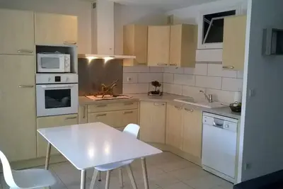 Image de Appartement T1 A Louer à la semaine (60m2) Méze à 15\" de Balaruc et Sete