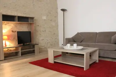 Image de Charme Ancien Moderne, Vieux Port, 4 Couchages