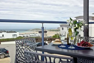 Image de 2 chambres à coucher à Newquay