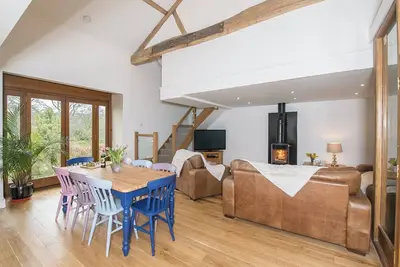 Image de 3 chambres à coucher à Brompton Regis, near Dulverton