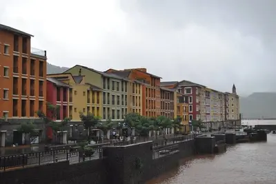 Image de The Waterfront Shaw