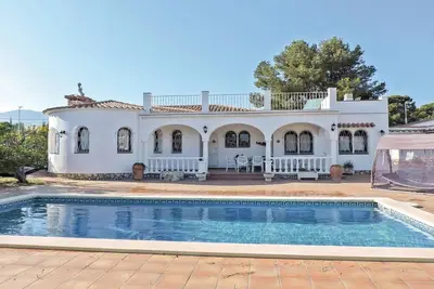 Image de Superbe maison à Miami-Platja avec WiFi
