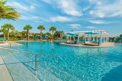 Image de Sp Villa spacieuse contemporaine avec piscine privée - Parfait pour les grands groupes! ⭐