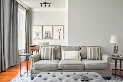 Image de Vues du parc dans cette maison de ville historique de 1850