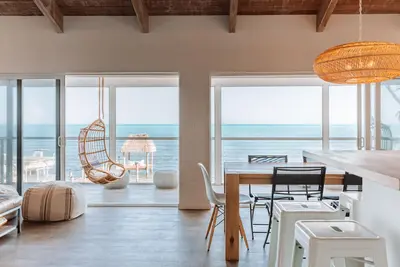 Image de *** Nouvelle inscription *** Luna Beach House Avec Dock