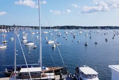 Image de Vue imprenable sur le port