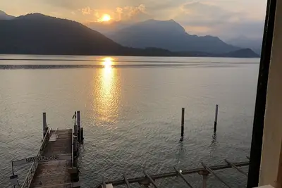 Image de Un rêve sur le lac - beau séjour dans un endroit romantique -