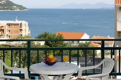 Image de Appartement de deux chambres avec la terrasse et la vue sur le mer Igrane, Makarska (A-17292-b)