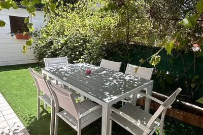 Image de S051 - Sirolo, new three-room apartment with garden