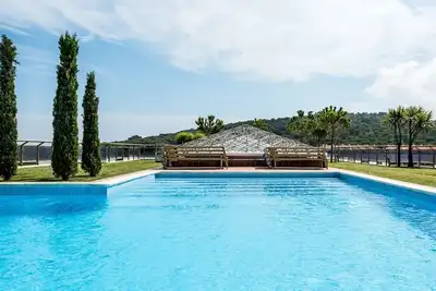 Image de Nautic Palace Appartement avec piscine + parking + climatisation près de la mer