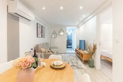 Image de Villa moderne de 2 chambres pour 5 personnes avec garage à 5 minutes du centre-ville