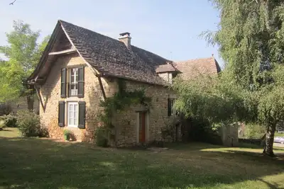 Image de gîte \"le pigeonnier\" à la campagne entre Rodez et Conques