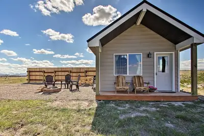 Image de Nouveau-Vue à 360 ° Custom Cabin 7 Mi to Nilan Reservoir