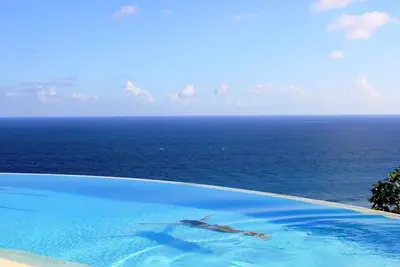 Image de Villa privée au complexe hôtelier haut de gamme avec club de plage privé