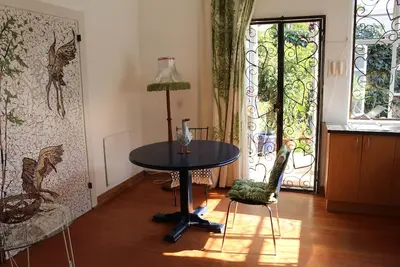 Artistic home from home - Suite superbe et confortable
