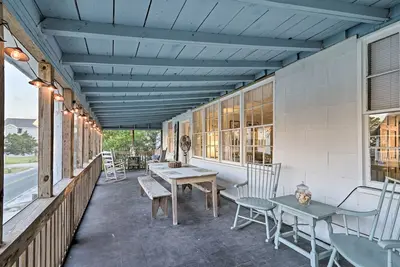 Nouveau! Pawleys Island House avec terrasse - À quelques pas de la plage!