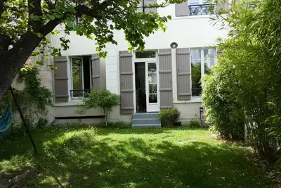Charmant Appartement  Avec Jardin Proche Paris