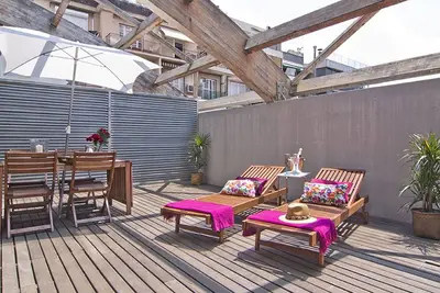 Image de Penthouse avec terrasse privée 2 chambres 6 pax et parking en option pendant