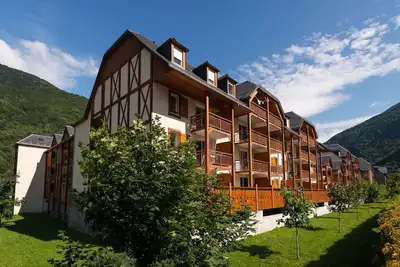 Appartement moderne et lumineux pour 4 | Accès fitness!