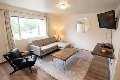 Image de West Shore Four Condo, pour 4 personnes, près de Bridger Bowl et de l'aéroport!