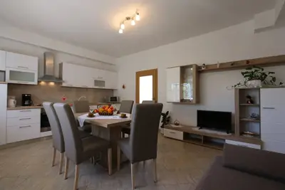 Image de Appartement Car Marica (86119-A1) - Silo - île de Krk
